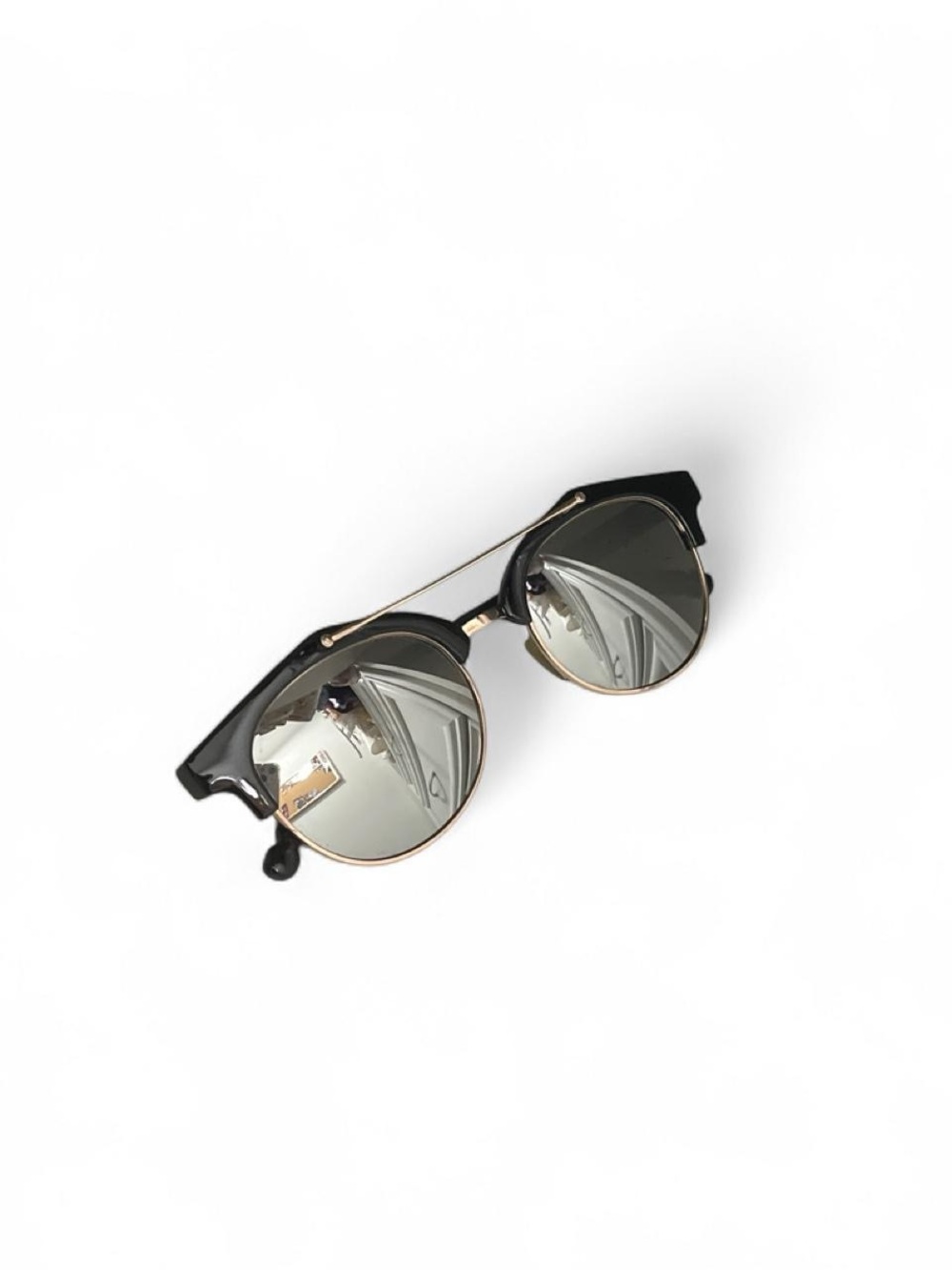 Black & Gold Round Mirrored Sunglasses